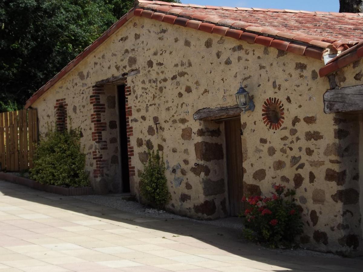 La Basse Monniere Bed & Breakfast Sevremont Екстериор снимка