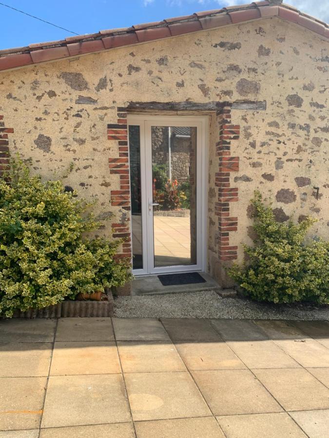 La Basse Monniere Bed & Breakfast Sevremont Екстериор снимка