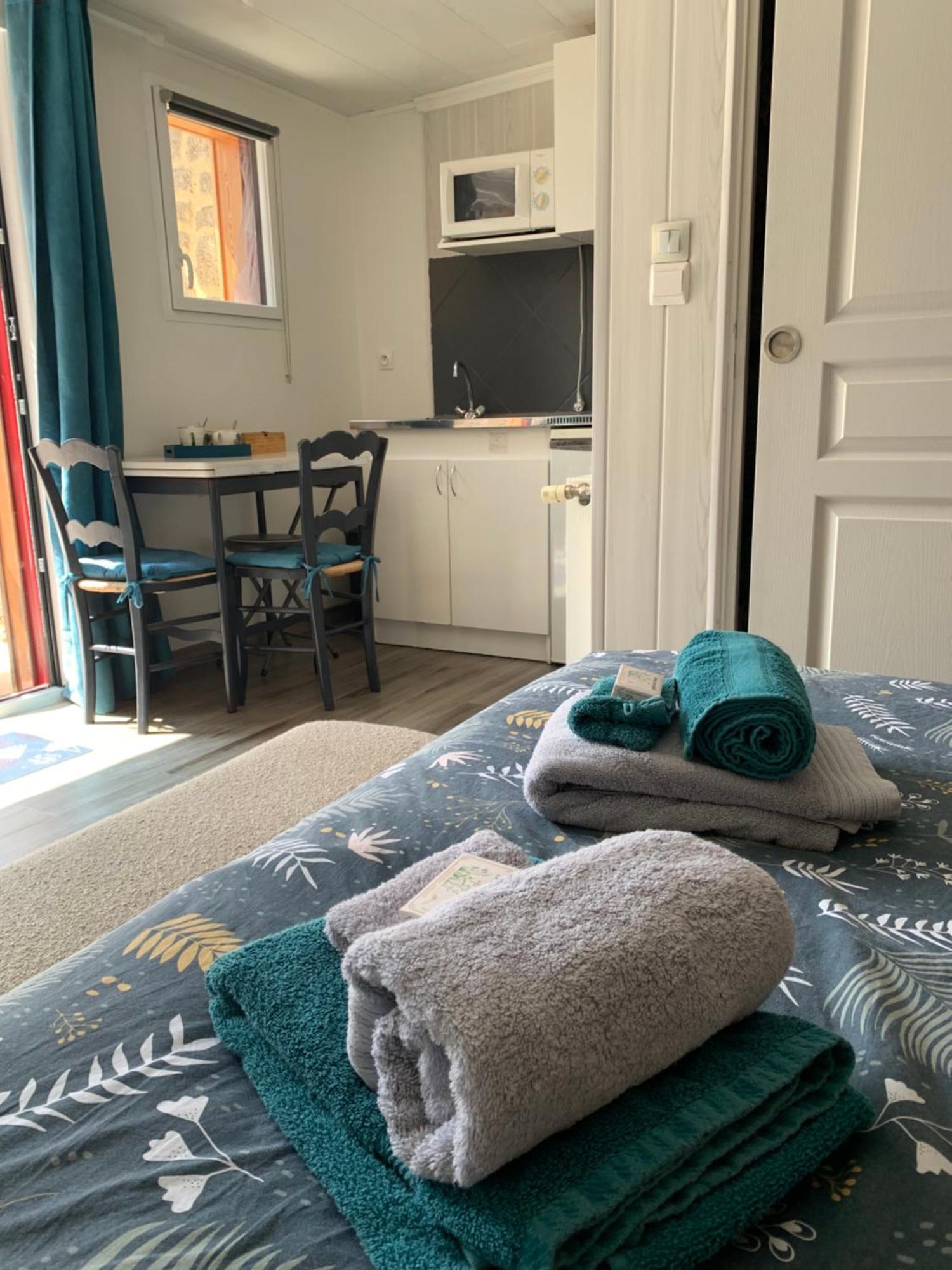 La Basse Monniere Bed & Breakfast Sevremont Екстериор снимка